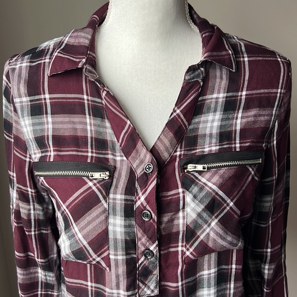 My Style Plaid 1/2 Zip Shirt - Picture 4 of 11